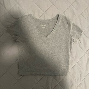 V-Neck Cropped T-Shirt